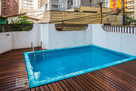 Apartamento à venda com 120m², 3 quartos e 2 vagasÁrea comum - Piscina