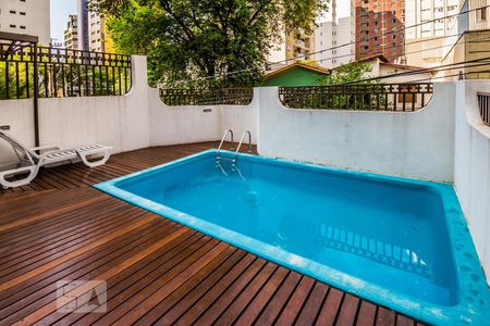 Apartamento à venda com 120m², 3 quartos e 2 vagasÁrea comum - Piscina