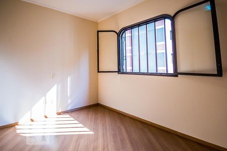 Apartamento à venda com 120m², 3 quartos e 2 vagasQuarto 2