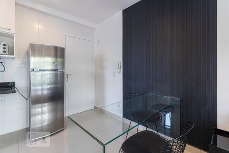 Sala  de apartamento para alugar com 1 quarto, 40m² em Vila Olímpia, São Paulo