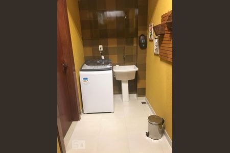 Apartamento à venda com 160m², 3 quartos e 2 vagasLavanderia