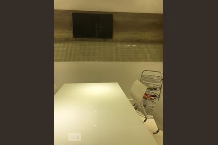 Apartamento à venda com 160m², 3 quartos e 2 vagasCozinha