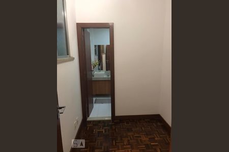 Apartamento à venda com 160m², 3 quartos e 2 vagasQuarto Empregada