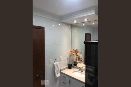 Apartamento à venda com 160m², 3 quartos e 2 vagasBanheiro Social