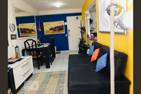 Sala de apartamento à venda com 2 quartos, 74m² em Recreio dos Bandeirantes, Rio de Janeiro