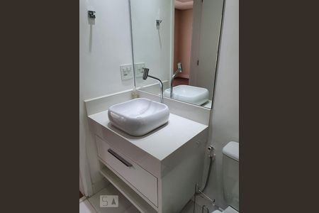 Banheiro de apartamento para alugar com 2 quartos, 73m² em Vila Andrade, São Paulo