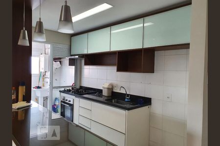 Cozinha de apartamento para alugar com 2 quartos, 73m² em Vila Andrade, São Paulo