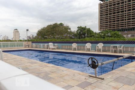 Apartamento para alugar com 80m², 3 quartos e 1 vaga Apartamento para alugar com 80m², 3 quartos e 1 vagaÁrea comum - Piscina
