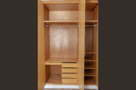 Apartamento para alugar com 80m², 3 quartos e 1 vaga Apartamento para alugar com 80m², 3 quartos e 1 vagaSuite