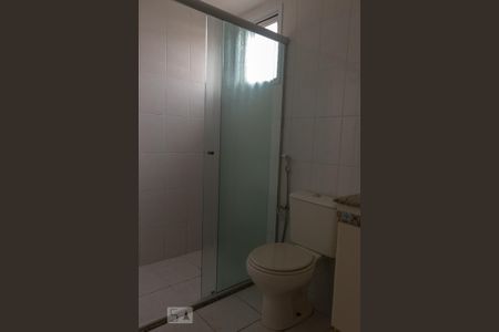Apartamento para alugar com 80m², 3 quartos e 1 vaga Apartamento para alugar com 80m², 3 quartos e 1 vagaBanheiro da Suite