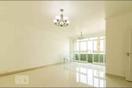 Sala de apartamento para alugar com 3 quartos, 118m² em Aclimação, São Paulo