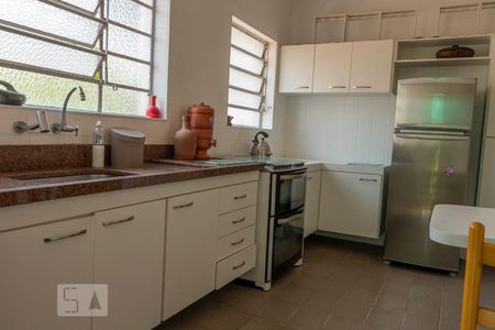 Casa à venda com 223m², 4 quartos e 2 vagasCozinha