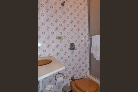 Casa à venda com 223m², 4 quartos e 2 vagasLavabo