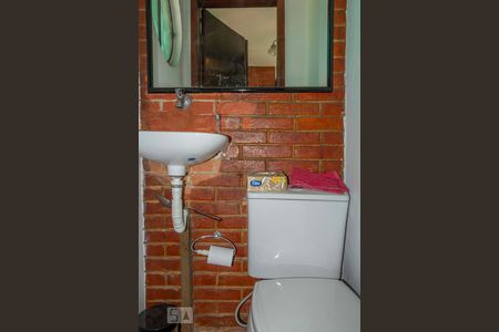 Casa à venda com 223m², 4 quartos e 2 vagasBanheiro 3