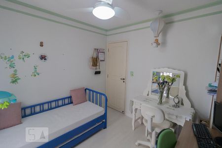 Apartamento à venda com 74m², 2 quartos e 2 vagasDormitório 1