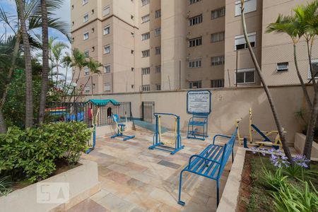 Apartamento à venda com 74m², 2 quartos e 2 vagasÁrea comum - Academia