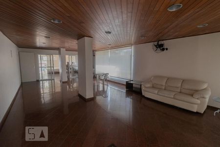 Apartamento à venda com 74m², 2 quartos e 2 vagasÁrea comum - Salão de festas