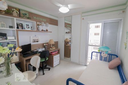 Apartamento à venda com 74m², 2 quartos e 2 vagasDormitório 1