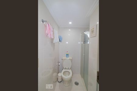 Banheiro de apartamento à venda com 2 quartos, 74m² em Santa Teresinha, São Paulo