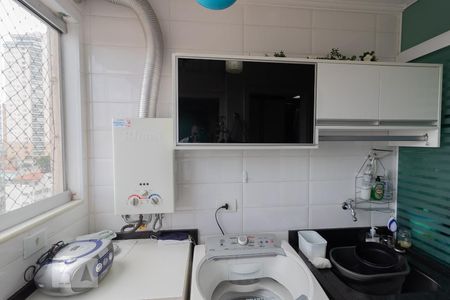 Apartamento à venda com 74m², 2 quartos e 2 vagasÁrea de Serviço