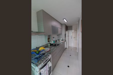 Apartamento à venda com 74m², 2 quartos e 2 vagasCozinha