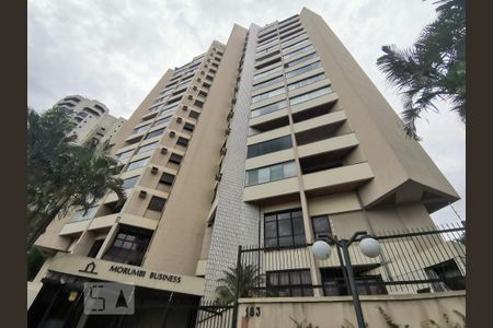 Apartamento à venda com 42m², 1 quarto e 1 vaga Apartamento à venda com 42m², 1 quarto e 1 vagaFachada do bloco