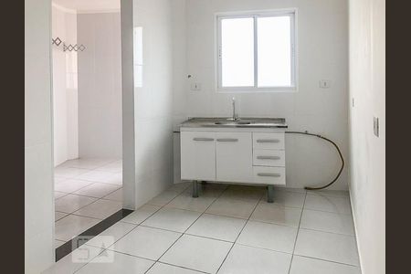 Cozinha de apartamento para alugar com 2 quartos, 50m² em Chácara Inglesa, São Paulo