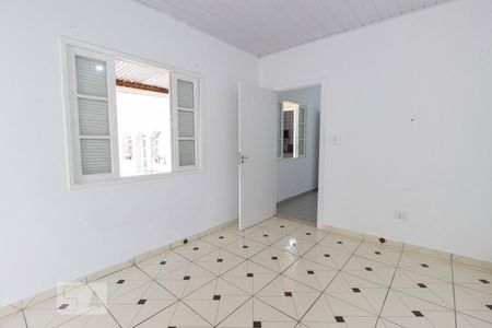 Quarto de casa à venda com 2 quartos, 90m² em Vila Pereira Cerca, São Paulo