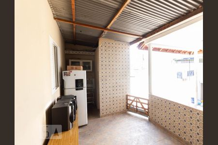 Casa à venda com 90m², 2 quartos e 1 vagaÁrea de Serviço