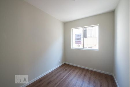 Quarto 2 de apartamento para alugar com 3 quartos, 63m² em Itaguaçu, Florianópolis