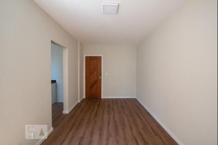 Sala de apartamento para alugar com 3 quartos, 63m² em Itaguaçu, Florianópolis