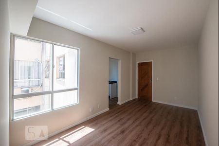 Sala de apartamento para alugar com 3 quartos, 63m² em Itaguaçu, Florianópolis