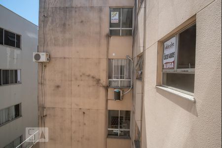 Vista Sala de apartamento para alugar com 3 quartos, 63m² em Itaguaçu, Florianópolis