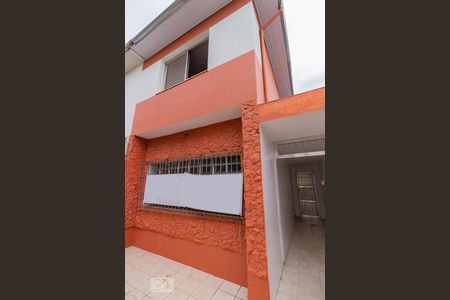 Casa para alugar com 160m², 3 quartos e 2 vagasFachada