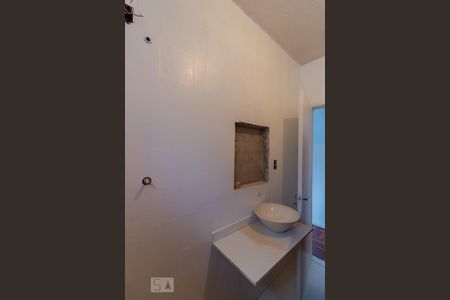 Casa para alugar com 160m², 3 quartos e 2 vagasBanheiro 1