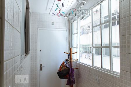 Apartamento à venda com 157m², 4 quartos e sem vagaÁrea de Serviço