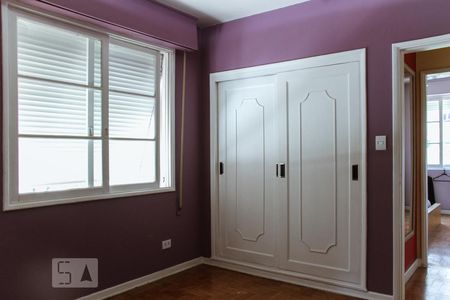 Apartamento à venda com 157m², 4 quartos e sem vagaQuarto 2 - Armários