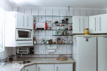 Apartamento à venda com 157m², 4 quartos e sem vagaCozinha