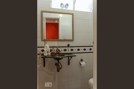 Lavabo de apartamento à venda com 4 quartos, 157m² em Consolação, São Paulo