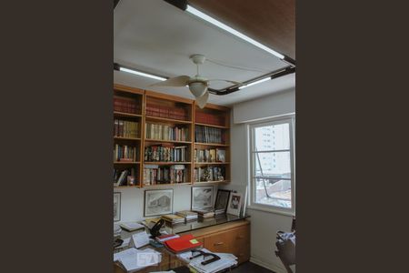 Apartamento à venda com 157m², 4 quartos e sem vagaQuarto 1