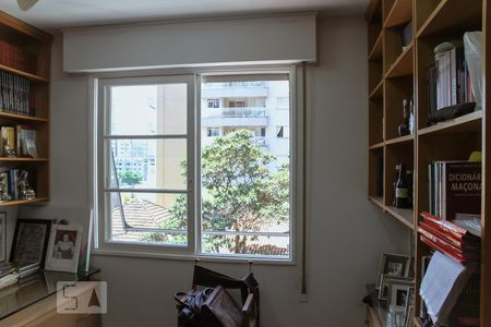 Apartamento à venda com 157m², 4 quartos e sem vagaQuarto 1