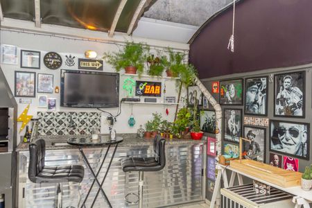 Casa de condomínio à venda com 98m², 3 quartos e 2 vagasLavanderia e Churrasqueira