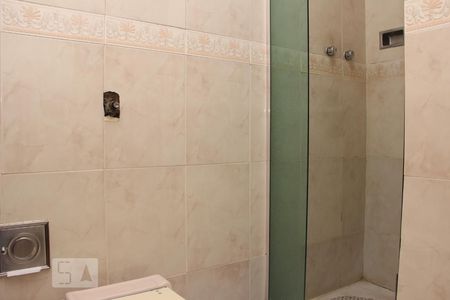 Apartamento à venda com 80m², 2 quartos e 1 vagaBANHEIRO