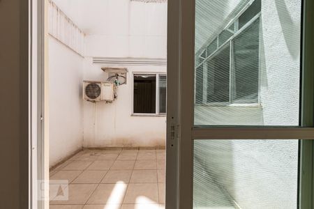 Apartamento à venda com 110m², 3 quartos e sem vagaVaranda