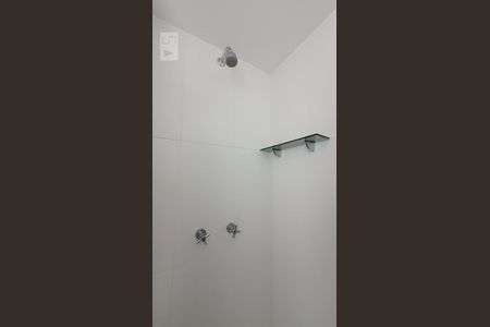 Apartamento para alugar com 80m², 2 quartos e sem vaga Apartamento para alugar com 80m², 2 quartos e sem vagaBanheiro da Suíte