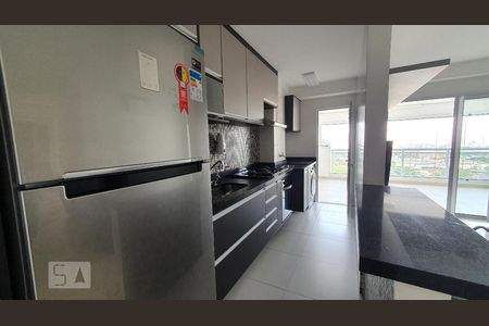 Cozinha de apartamento para alugar com 2 quartos, 80m² em Água Branca, São Paulo