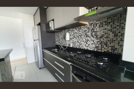 Cozinha de apartamento para alugar com 2 quartos, 80m² em Água Branca, São Paulo