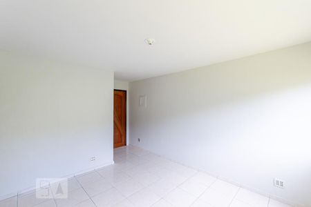 Sala de Apartamento com 3 quartos, 120m² Fonseca