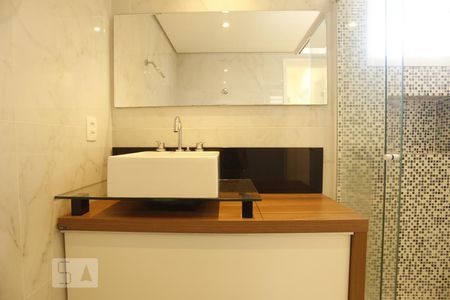 Apartamento para alugar com 74m², 3 quartos e sem vagaBanheiro 1