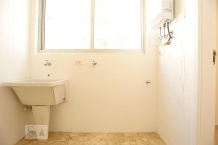 Apartamento para alugar com 74m², 3 quartos e sem vagaArea de Serviços